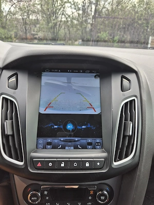 Ford Focus 1.6 TDCi Trend - imagine 6