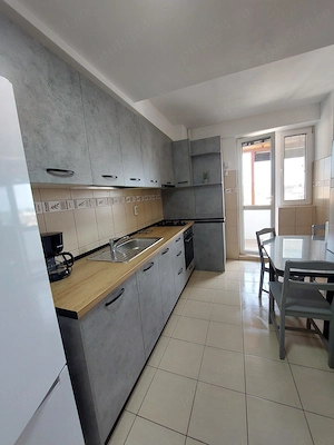 apartament 3 camere pe 2 niveluri, de inchiriat - imagine 4