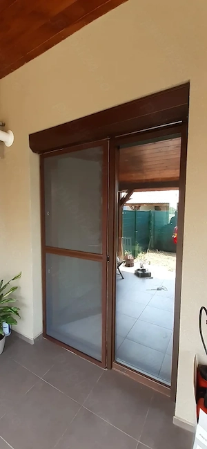 Plase de tantari, contra insectelor 