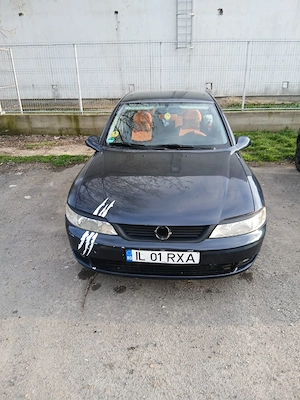 Opel Vectra B 1.8 benzina - imagine 9