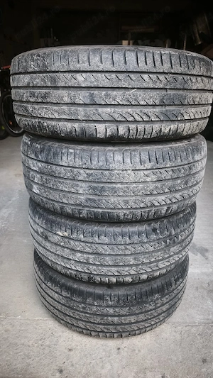 Set Jante Anzio R17 + Anvelope Pirelli Powergy 225/50/17 DOT 22 - imagine 5