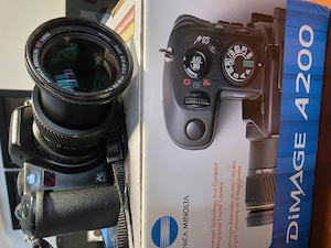 Aparat foto compact digital vintage Konica Minolta Dimage A200 full box