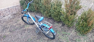 Vand bicicleta de baieti