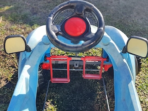 Vand masinuta cu pedale