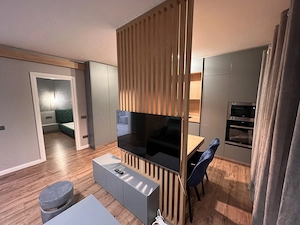 Dau in chirie 2 camere - lux - loc de parcare inclus - imagine 3