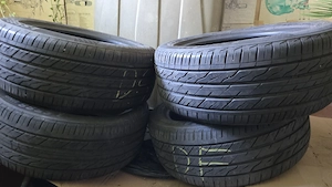 Vand 4 anvelope de vara 225 50 ZR 17 Landsail stare buna