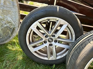 Jante roți R17Audi A4 B8 225/50 R17 originale si anvelope de vara  - imagine 2