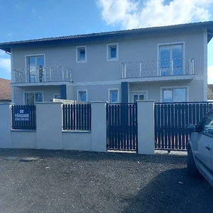 Vând duplex în utvin 