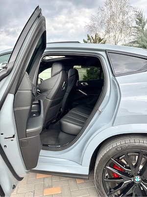 BMW X6 3.0X-Drive 300CP 16.000KM IconicGlow Skylounge interior M-Competition - imagine 9