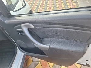 Duster 4x4 2012 - imagine 7