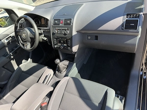 Volkswagen Touran 1.6 TDI 2012 EURO 5  - imagine 9