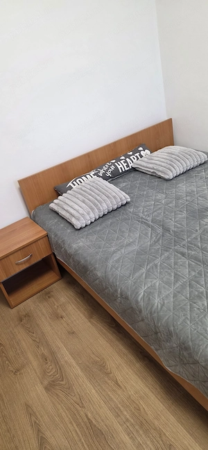 Inchiriez apartament 3 camere decomandat - imagine 8