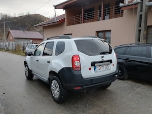 Dacia Duster 1.5 Diesel  - imagine 7