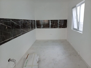 Vand Casă la cheie 4 dormitoare in loc. lumina - imagine 3