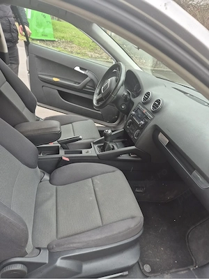 Audi A3 1.6 - imagine 3
