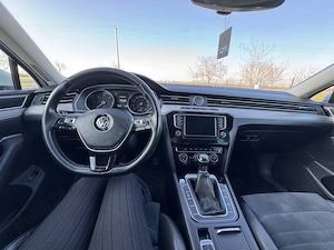 Volkswagen Passat B8, an 2016 - imagine 7