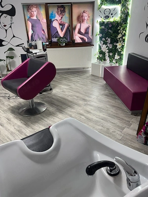 Mobilier coafor piele