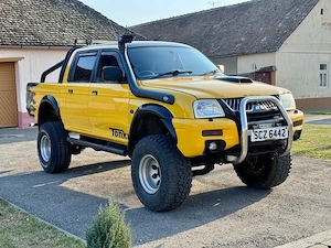 Vand Mitsubishi L200 MONSTER TRUCK An 2003  Full Kit de înălțare pentru off road Snorkel Bull Bar