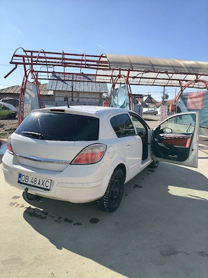 vand opel astra h - imagine 5