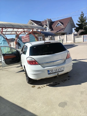 vand opel astra h - imagine 3