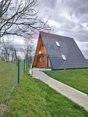 Casă / Vilă cu 3 camere de vânzare - imagine 4