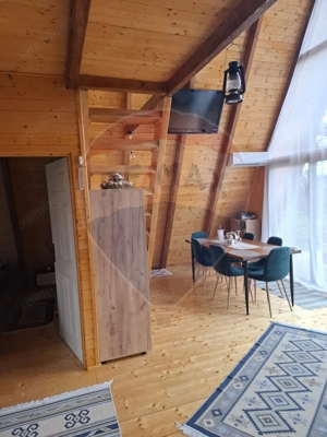 Casă / Vilă cu 3 camere de vânzare - imagine 6