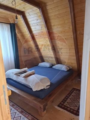 Casă / Vilă cu 3 camere de vânzare - imagine 14