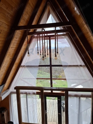 Casă / Vilă cu 3 camere de vânzare - imagine 12