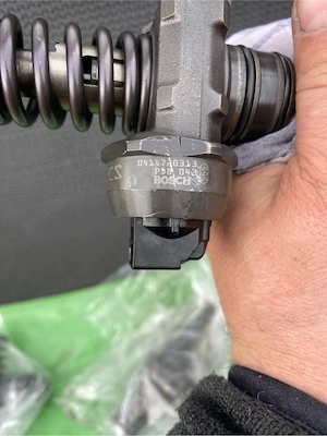 Vand injectoare TDI :golf5,passat, jetta, etc. - imagine 3