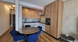 Apartament ultrafinisat cu 2 camere de inchiriat - Zona Decebal - imagine 2