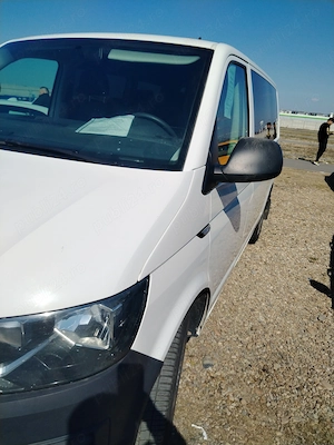 Volkswagen Transporter T6 din 2018 - imagine 4