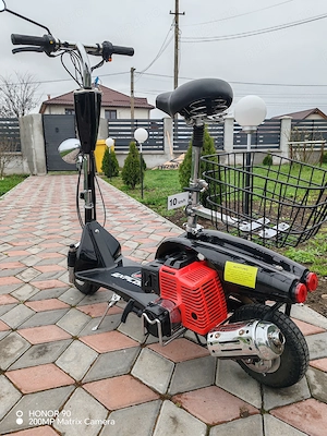 Vând Mini Scuter pe benzină 49cc