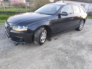 Audi A4 B8   Putere, Eleganță și Stil German    - imagine 2