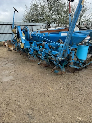 Semanatoare porumb cu fertilizare 2012 - imagine 3