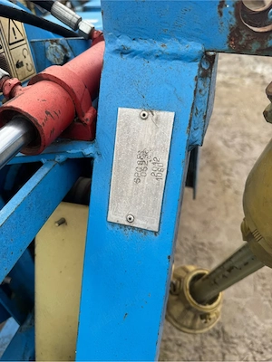 Semanatoare porumb cu fertilizare 2012 - imagine 5