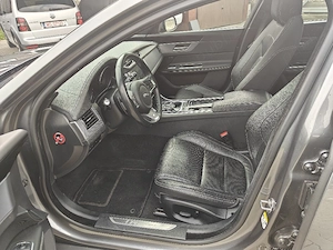 vand jaguar xf sport 2.0 d 2016 - imagine 3