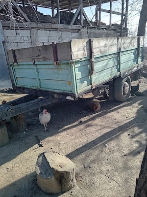 vand doua remorci nebasculabile si un plug pt arabil - imagine 5