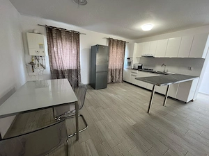 Casa in Domnesti - imagine 3