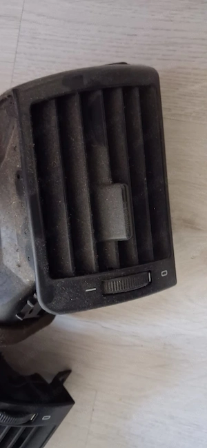 Guri aer bord BMW E46 originale set complet 64228361898, 64228361897, 8391179 - imagine 5