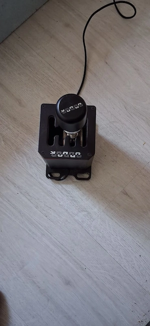 Schimbator viteze simulator PC USB Logitech G29 G27