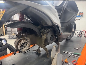 reparatii service moto   scutere 