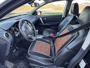 Nissan Qashqai întreținut foarte bine 5300€ Negociabil - imagine 5