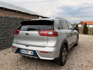 Vand Kia Niro HEV 1.6 GDI Full Hibrid 2018 Apple CarPlay | Camera Spate | Android Auto Corolla Kona - imagine 9