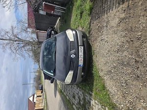 Renault megane 2 1.6 hatchback 