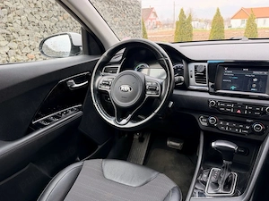 Vand Kia Niro HEV 1.6 GDI Full Hibrid 2018 Apple CarPlay | Camera Spate | Android Auto Corolla Kona - imagine 6