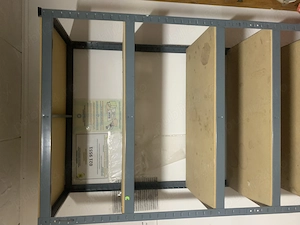 Raft metalic de vânzare