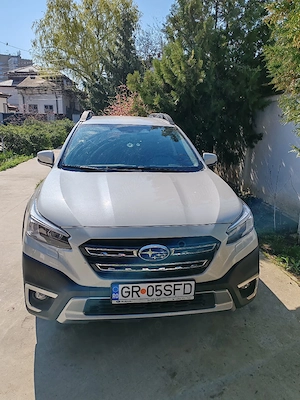 Subaru Outback 2021.