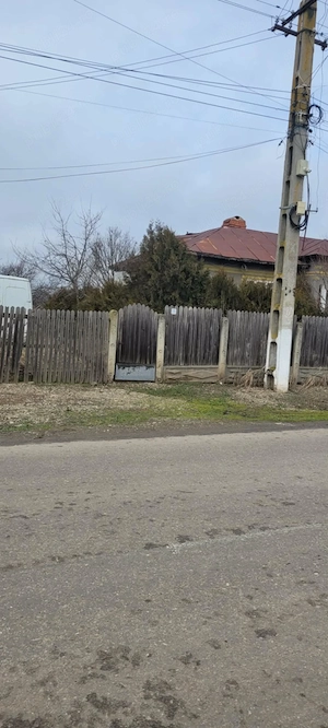Casă bătrânească la 2 ore de București.  - imagine 2