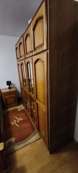 Dulap dormitor fata de lemn masiv