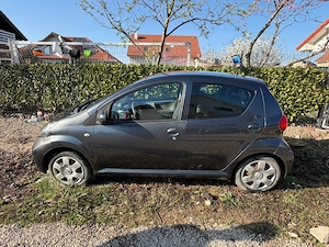 Toyota Aygo AB1 benzina, 5 uși, 2006   economică, ideală pentru oraș - imagine 3